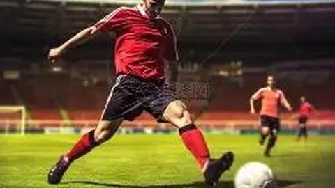 中超门神争霸：刘殿座、赵博领跑提名榜，颜骏凌遗憾缺席年度最佳角逐！