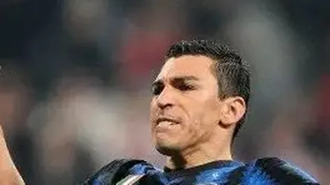 伊万剖析主场败因：定位球失误成隐患，加强训练力求逆袭